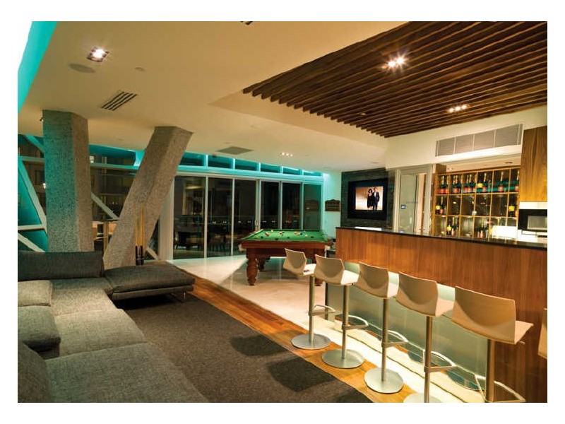 Broadbeach QLD 4218