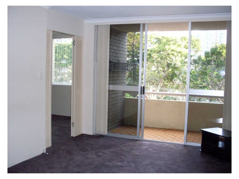 9/17 Laycock Street, Surfers Paradise QLD 4217