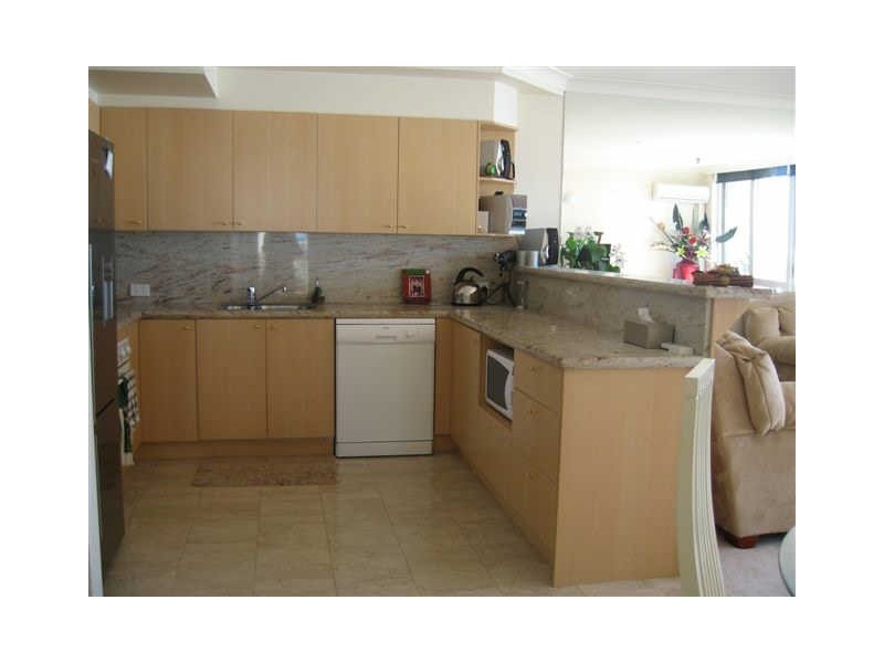 121/114 The Esplanade, Surfers Paradise QLD 4217