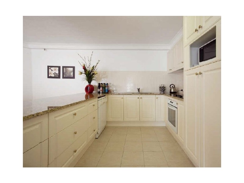 19B/30 Laycock Street, Surfers Paradise QLD 4217