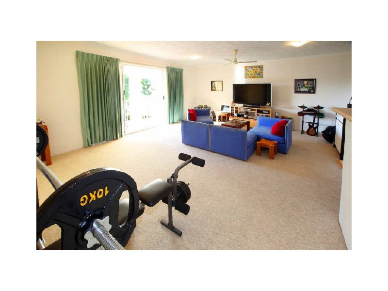 Chevron Island QLD 4217