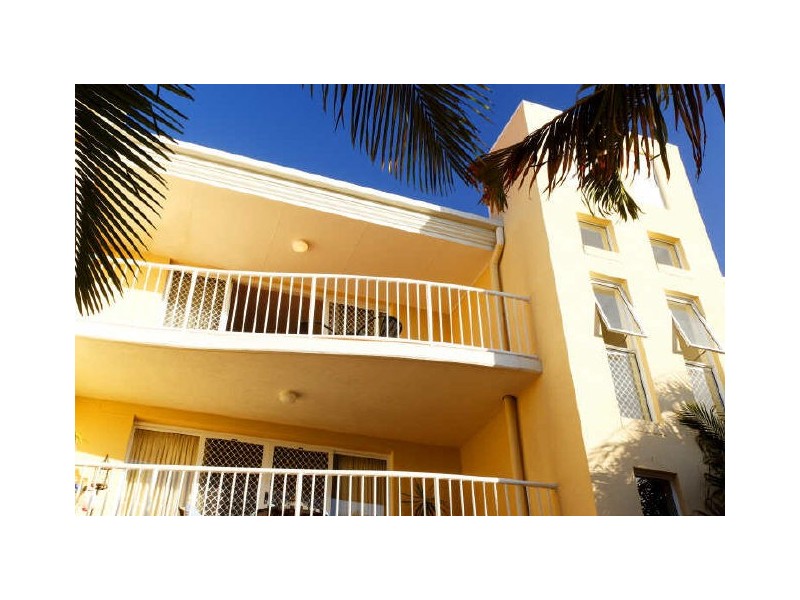 Chevron Island QLD 4217