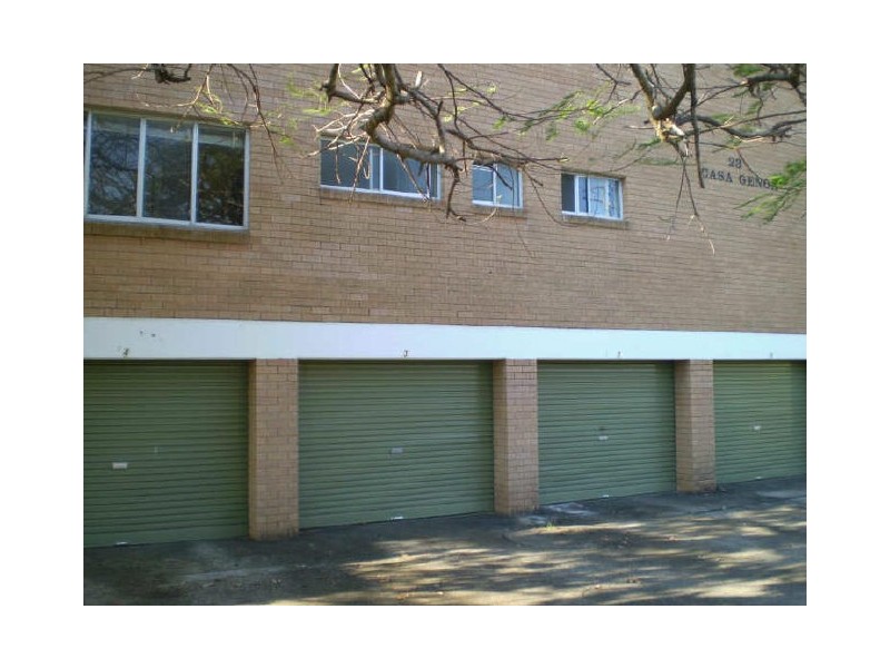 4/23 Genoa Street, Surfers Paradise QLD 4217