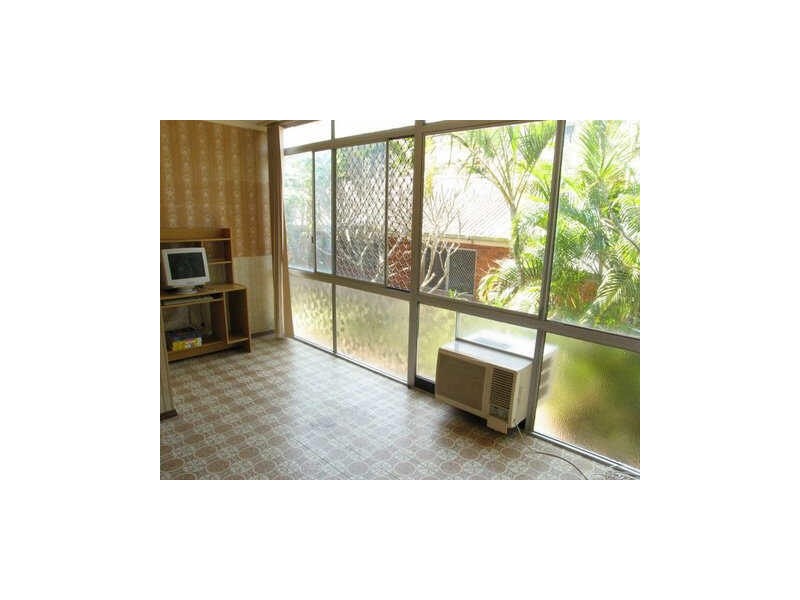 4/23 Genoa Street, Surfers Paradise QLD 4217