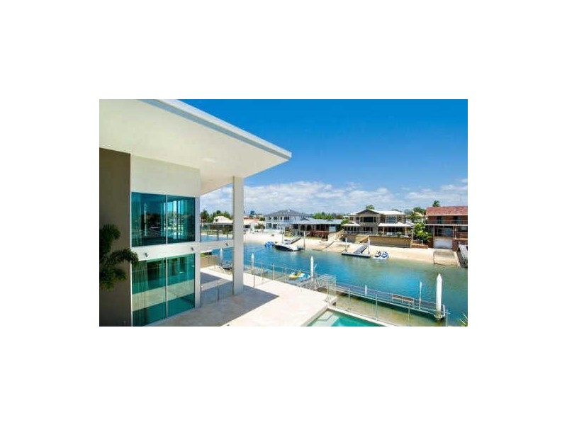 Paradise Waters QLD 4217