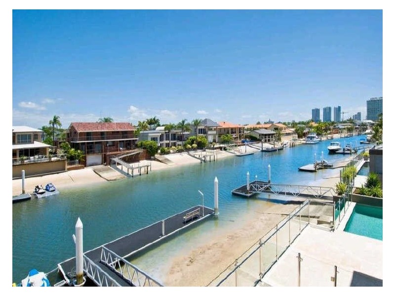 Paradise Waters QLD 4217