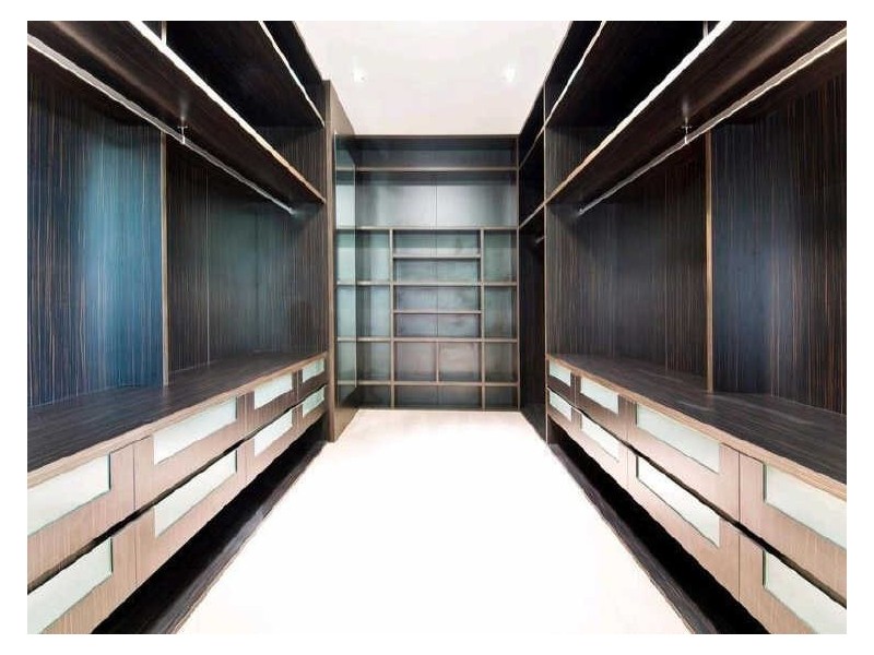 Paradise Waters QLD 4217