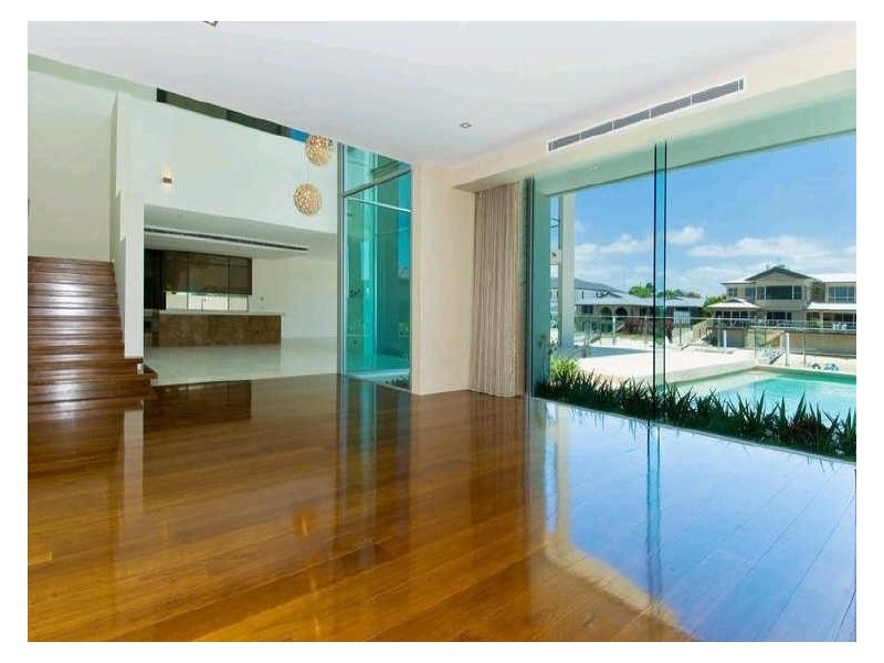 Paradise Waters QLD 4217