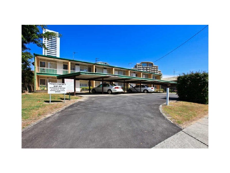 3/22 Philip Avenue, Broadbeach QLD 4218