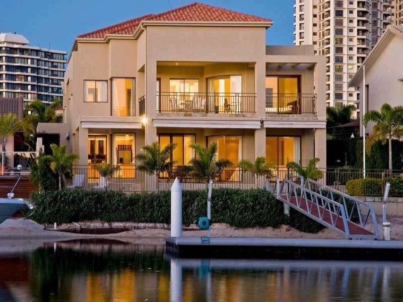 Paradise Waters QLD 4217