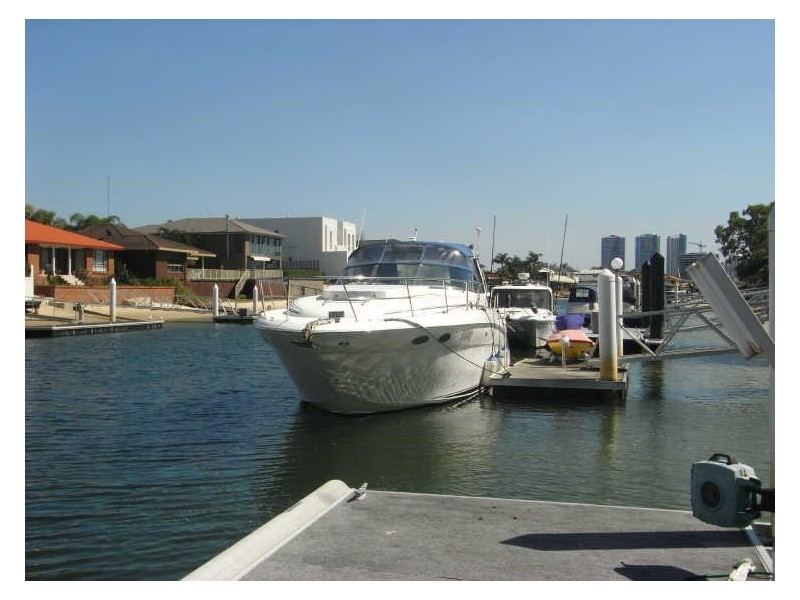 Paradise Waters QLD 4217