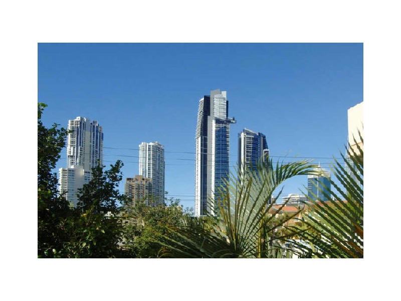 Chevron Island QLD 4217