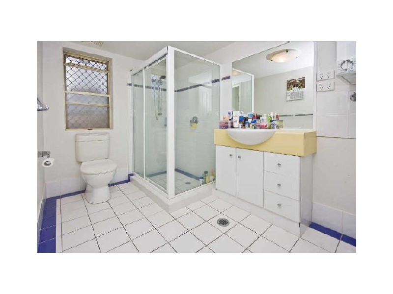 Chevron Island QLD 4217