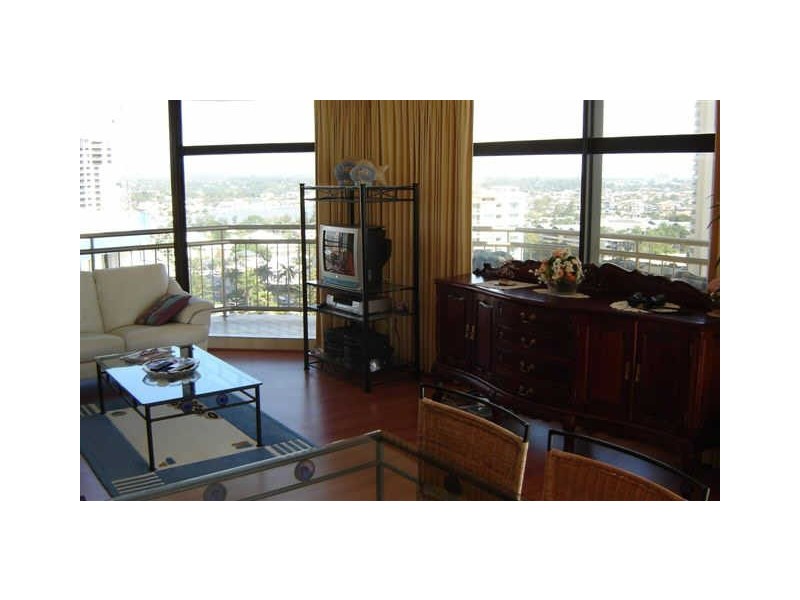 16D/80 The Esplanade, Surfers Paradise QLD 4217