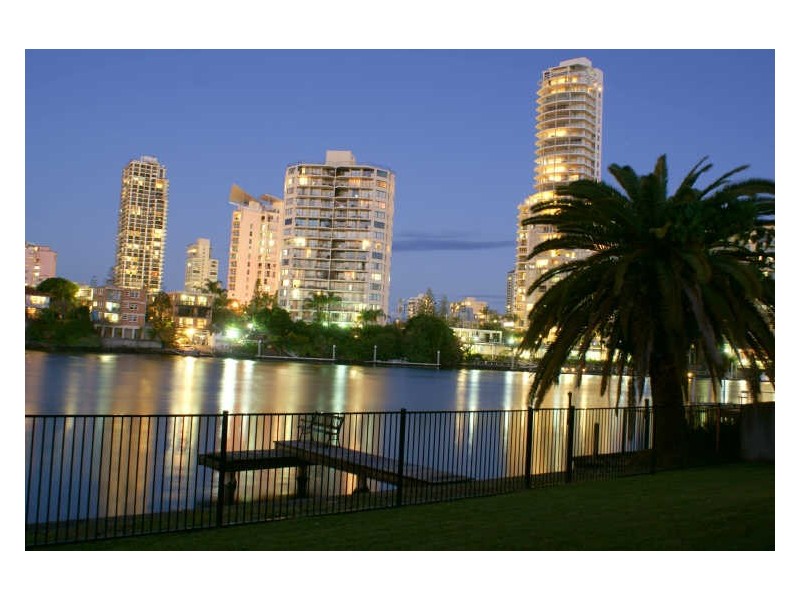 Isle Of Capri QLD 4217