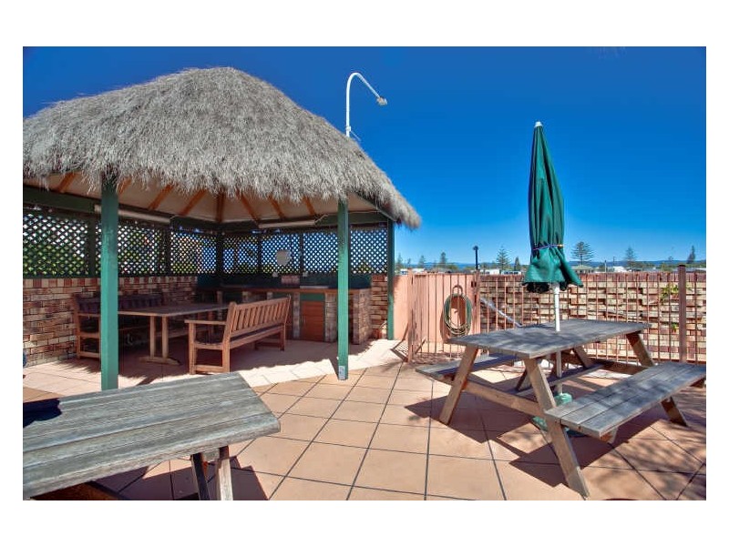 2B/33 Thornton Street, Surfers Paradise QLD 4217