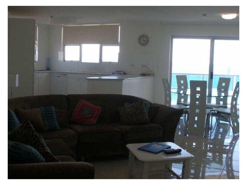 49/26 The Esplanade, Surfers Paradise QLD 4217