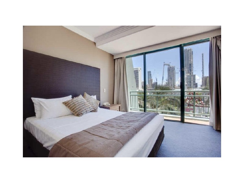 302/5-19 Palm Avenue, Surfers Paradise QLD 4217