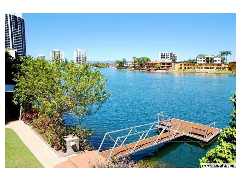 6/40 Ferny Avenue, Surfers Paradise QLD 4217