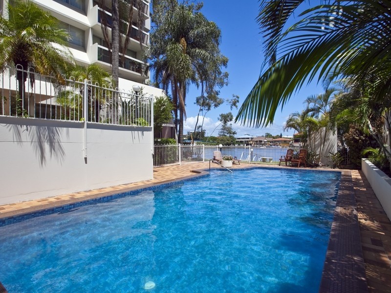 12-1 Anchorage 32 Riverview Parade, Surfers Paradise QLD 4217