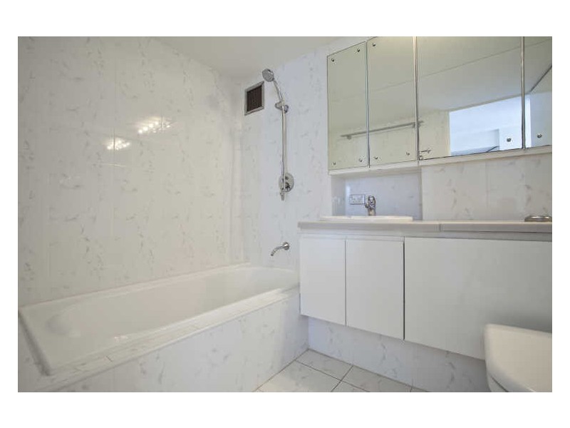12-1 Anchorage 32 Riverview Parade, Surfers Paradise QLD 4217