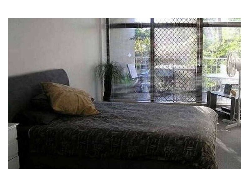 G1/33 Thornton Street, Surfers Paradise QLD 4217