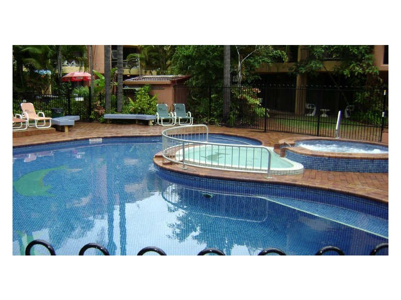 17/38 Enderley Avenue, Surfers Paradise QLD 4217