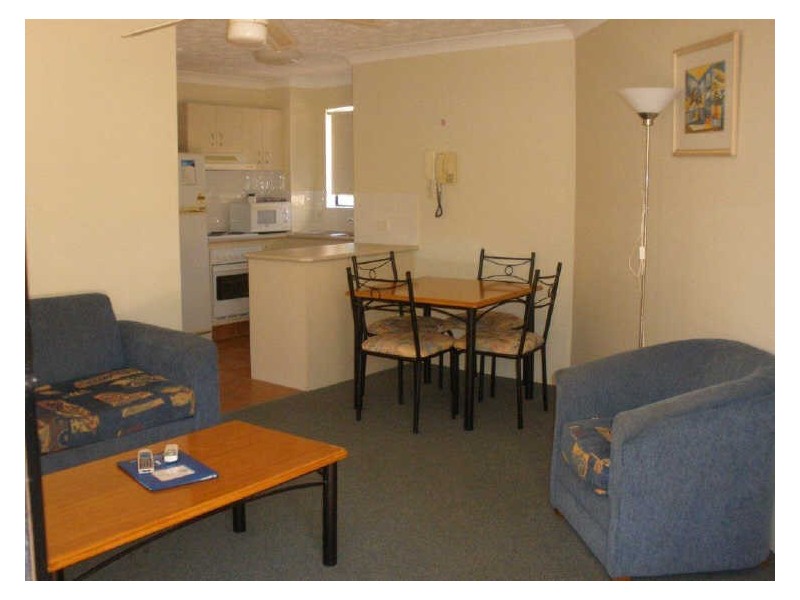 4/48 Stanhill Drive, Chevron Island QLD 4217