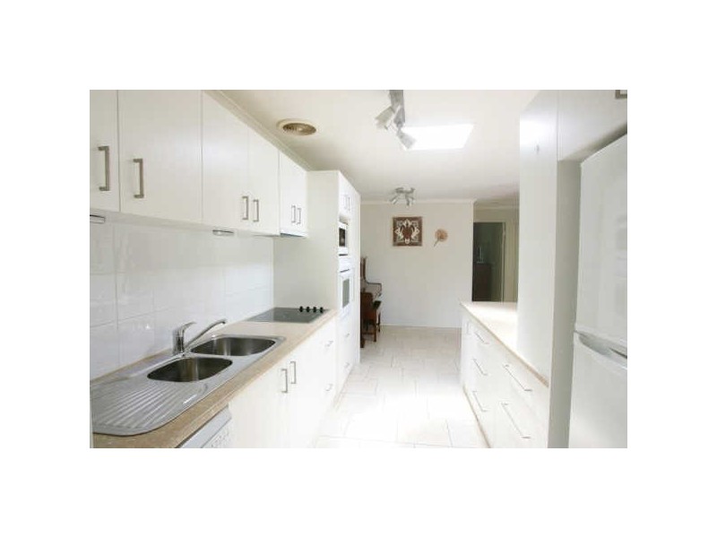 1/43 Morinda Way, Labrador QLD 4215