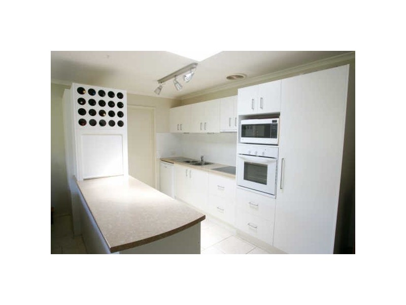 1/43 Morinda Way, Labrador QLD 4215