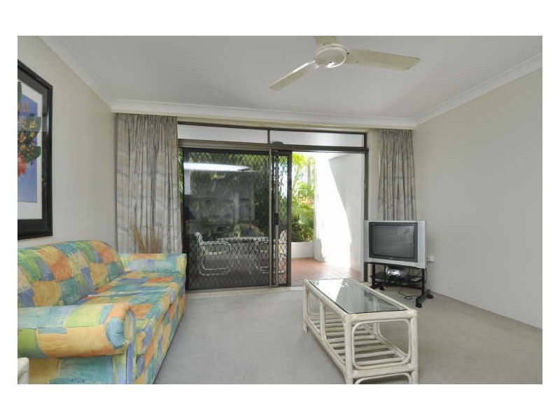 7/24 Hamilton Avenue, Surfers Paradise QLD 4217