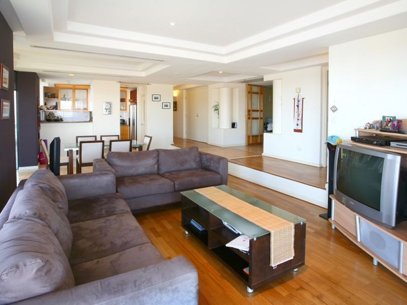 4/20 Riverview Parade, Surfers Paradise QLD 4217