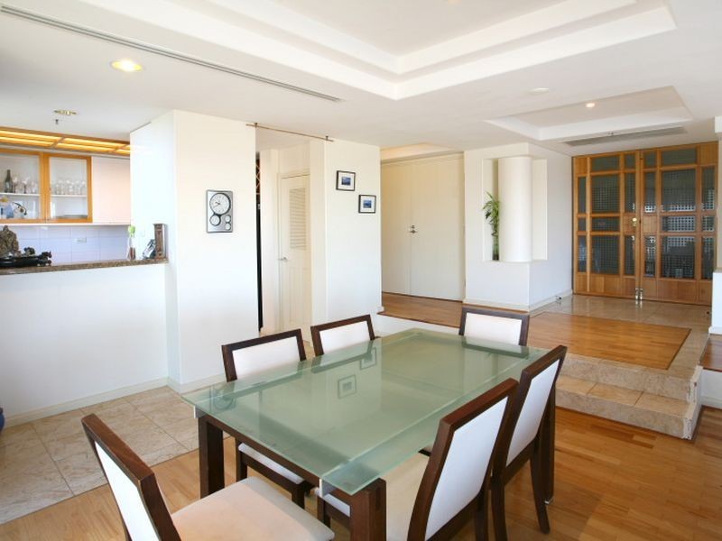 4/20 Riverview Parade, Surfers Paradise QLD 4217