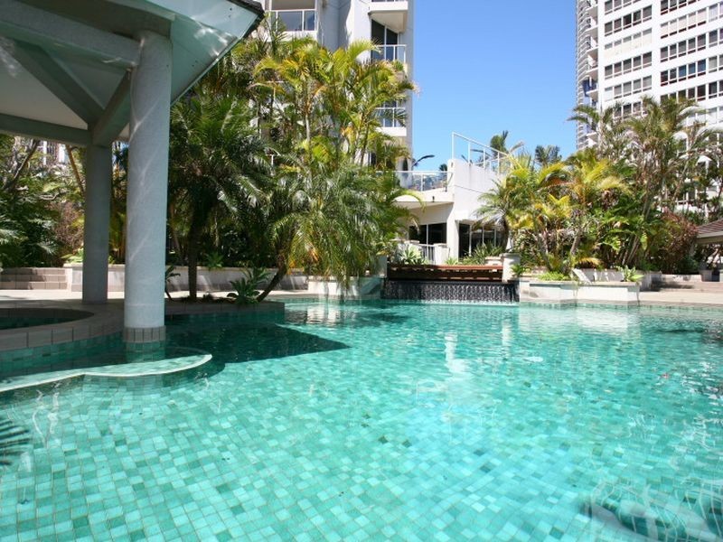 4/20 Riverview Parade, Surfers Paradise QLD 4217