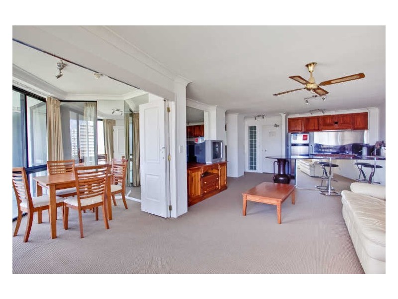 805/70 Rememberance Drive, Surfers Paradise QLD 4217