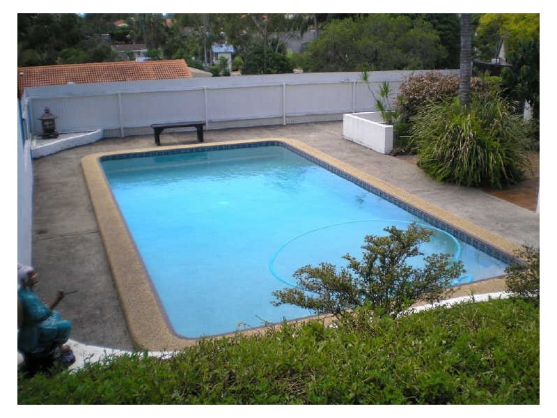 4 Jilpangi Crescent, Ashmore QLD 4214