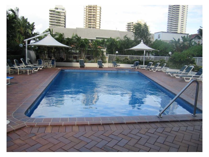 61/15 Breaker Street, Main Beach QLD 4217