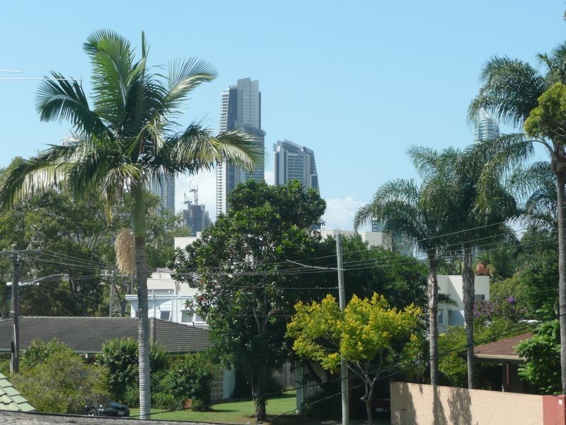 9 York Street, Southport QLD 4215