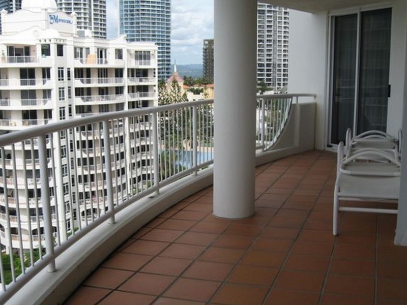 326/2 View Avenue, Surfers Paradise QLD 4217