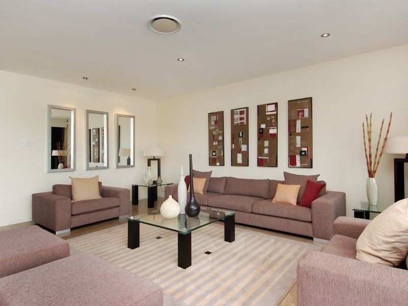 219 Stanhill Drive, Chevron Island QLD 4217