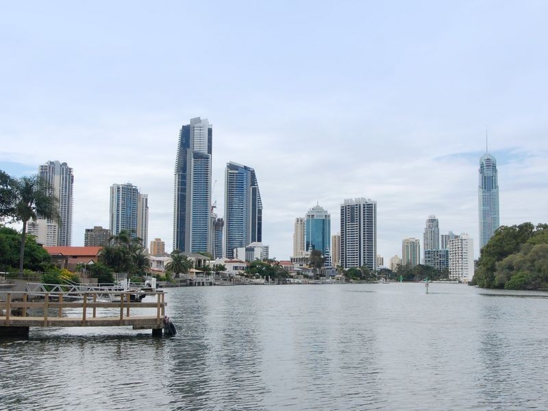 219 Stanhill Drive, Chevron Island QLD 4217