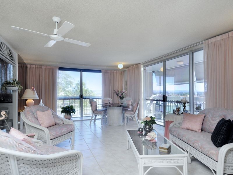 32 Riverview Pde, Surfers Paradise QLD 4217