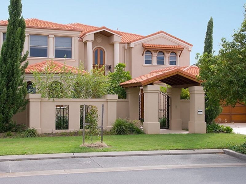 Benowa QLD 4217
