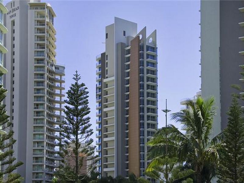 Main Beach QLD 4217