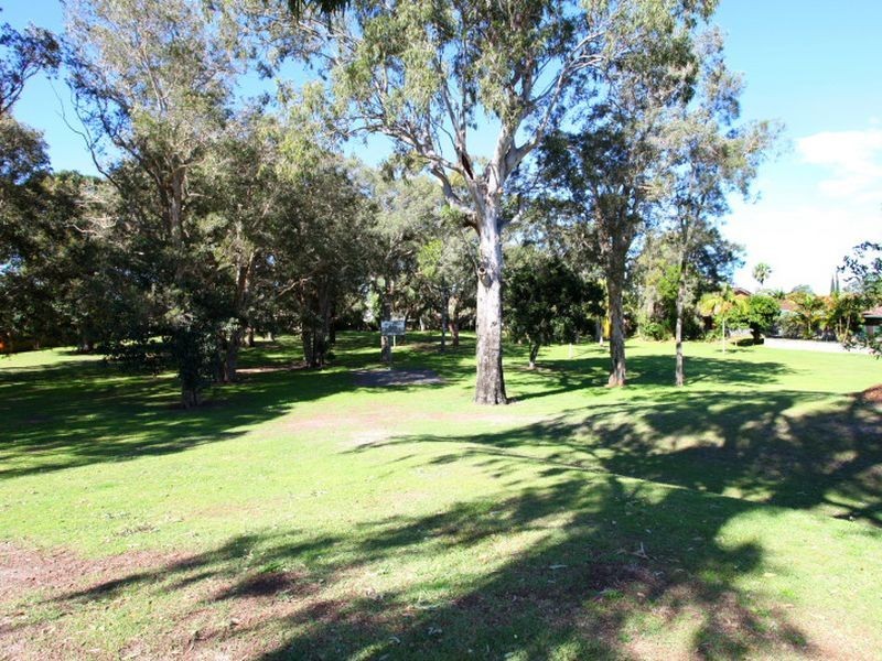 1/18 Wildwood Court, Surfers Paradise QLD 4217