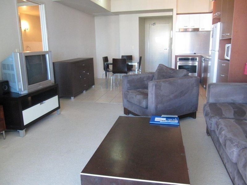 3246/23 Ferny Avenue, Surfers Paradise QLD 4217