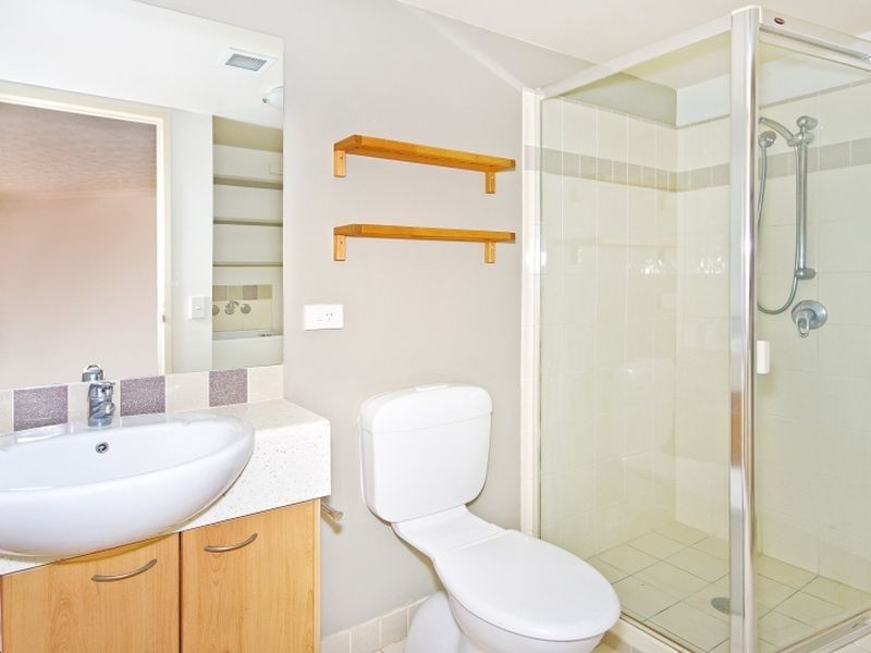 3/3 Sunset Boulevard, Surfers Paradise QLD 4217