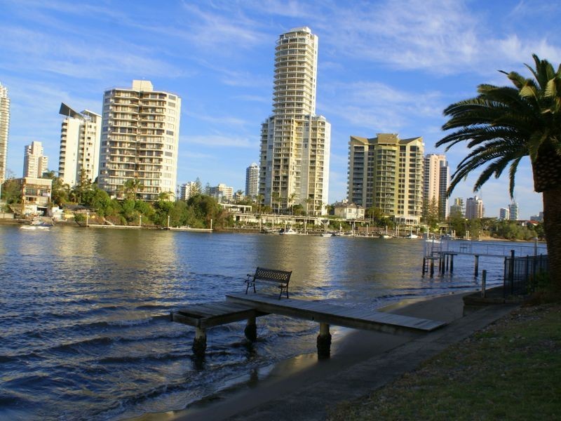 Isle Of Capri QLD 4217