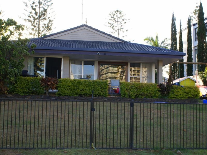 Isle Of Capri QLD 4217