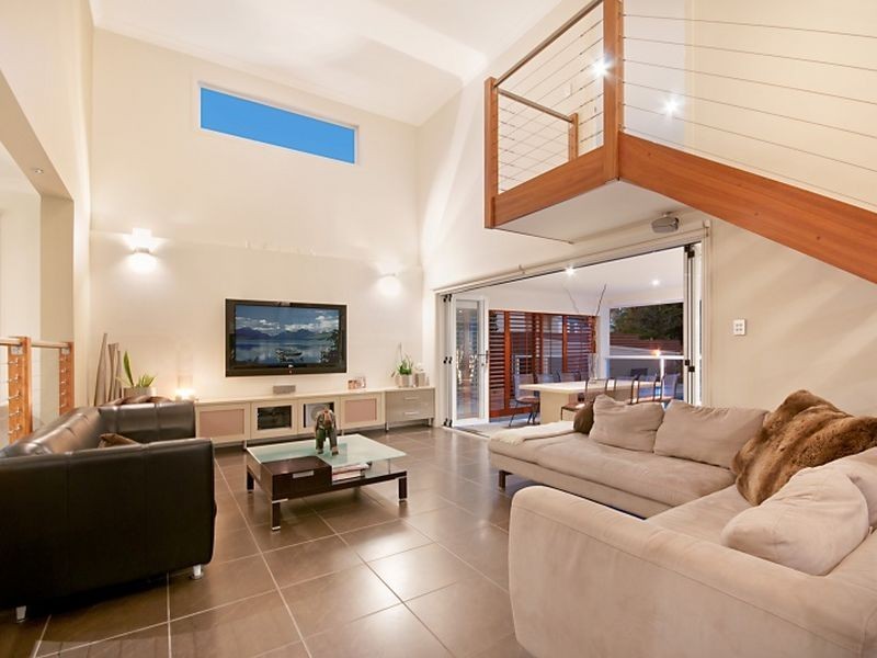 Isle Of Capri QLD 4217